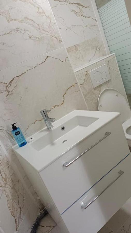 163 - Urban Studio In Paryż Zewnętrze zdjęcie